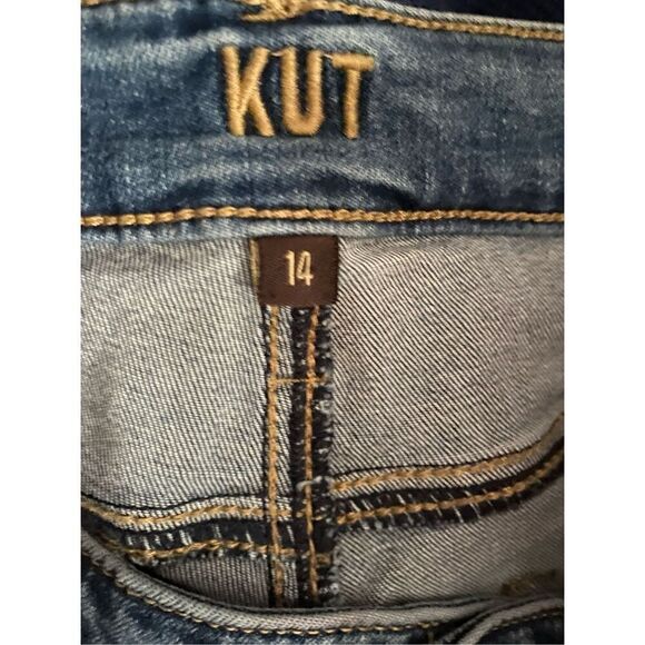 Kut from the kloth women’s high rise cigarette leg, jeans, size 14  - Picture 5 of 7